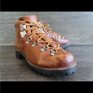 Danner hiking boots, size 8.5